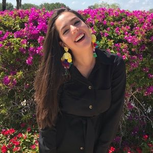 Meet your Posher, Maria alejandra